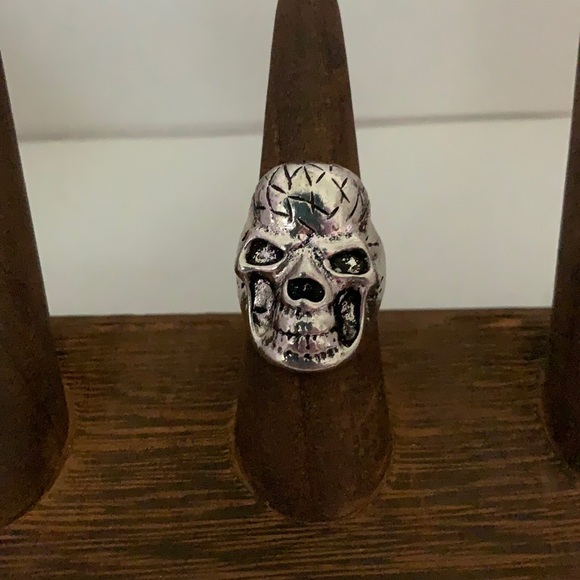 Other - 3/$10 vtg skull ring